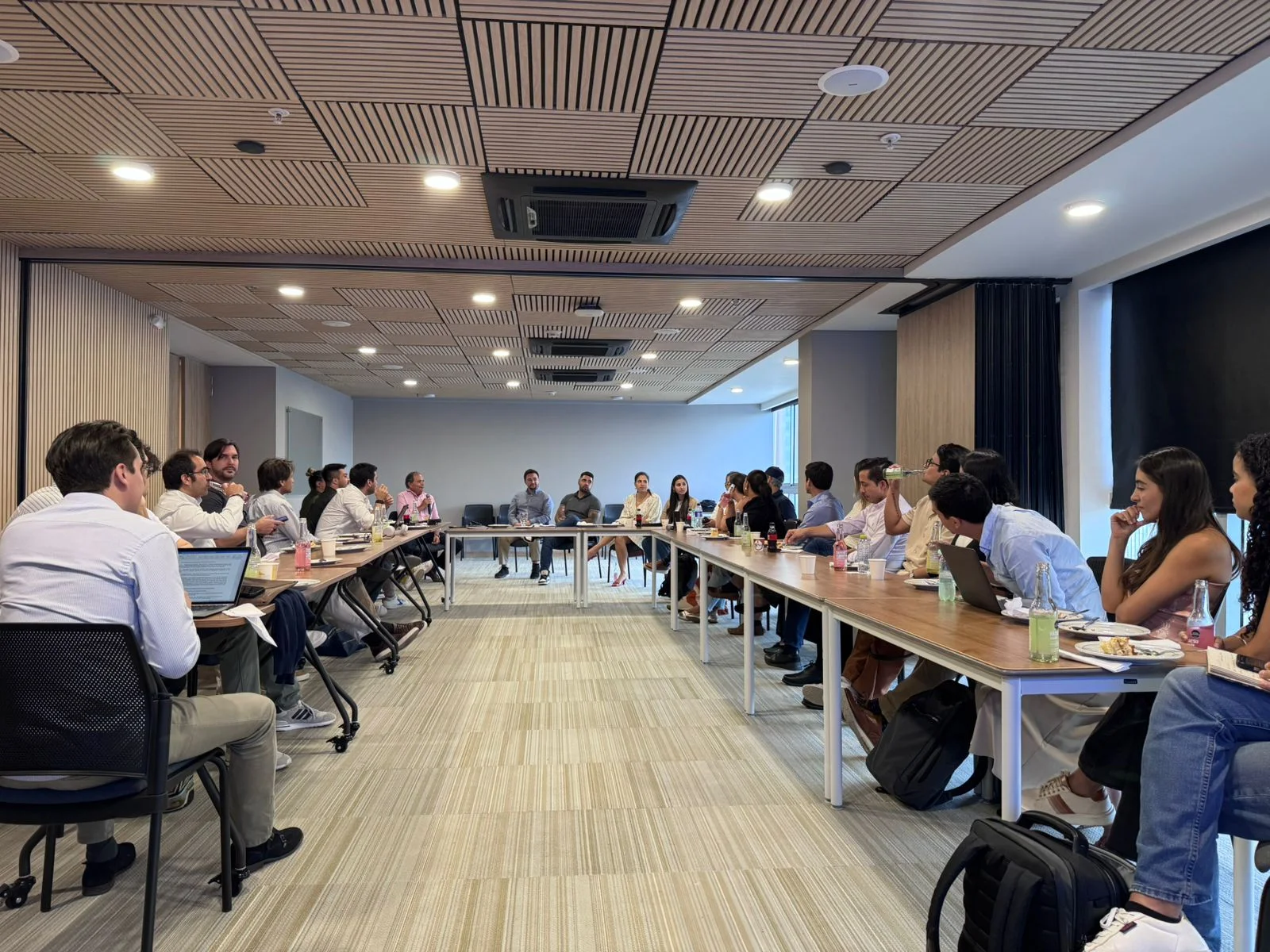 ADF — networking y comunidad (foto 2)