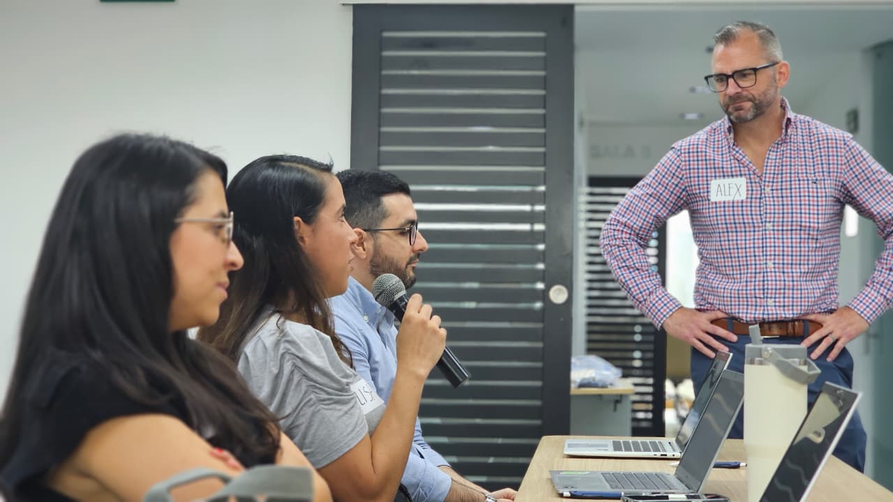 Corporate Readiness · Mentoría 1:1